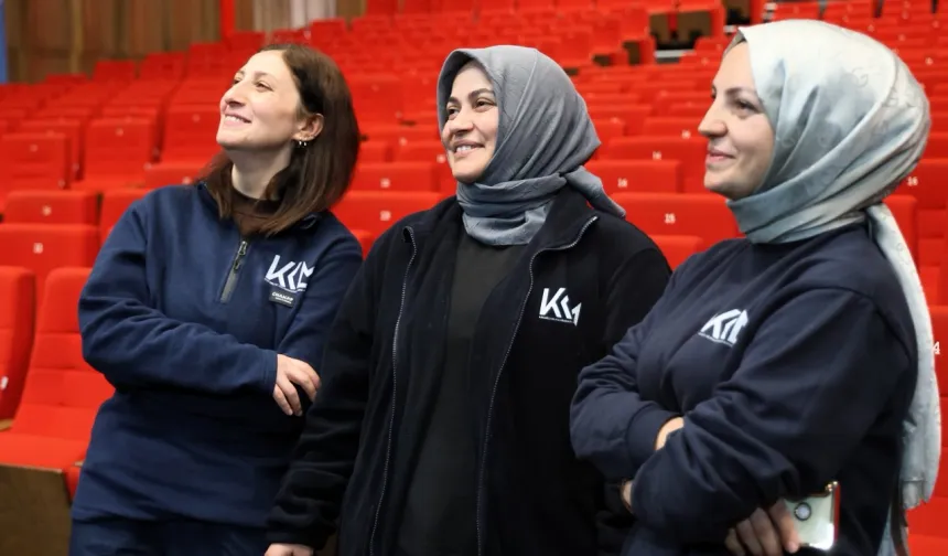 Kocaeli Büyükşehir'de 3 bin 167 kadın gücü