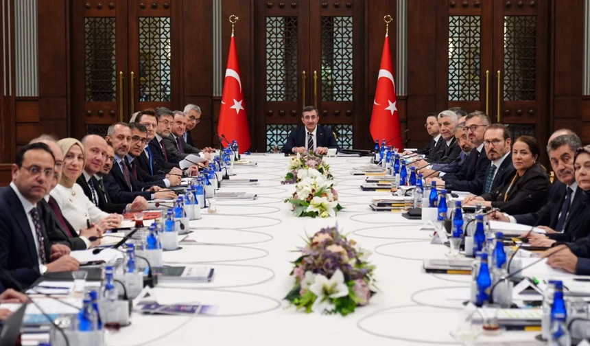 Bağımlılıkla mücadele için Külliye'de kritik toplantı