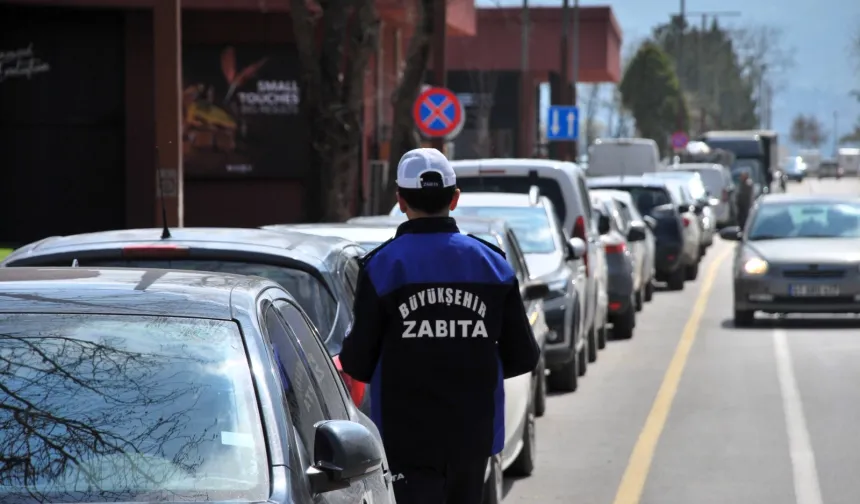 Kocaeli'de hatalı parklara zabıta müdahalesi