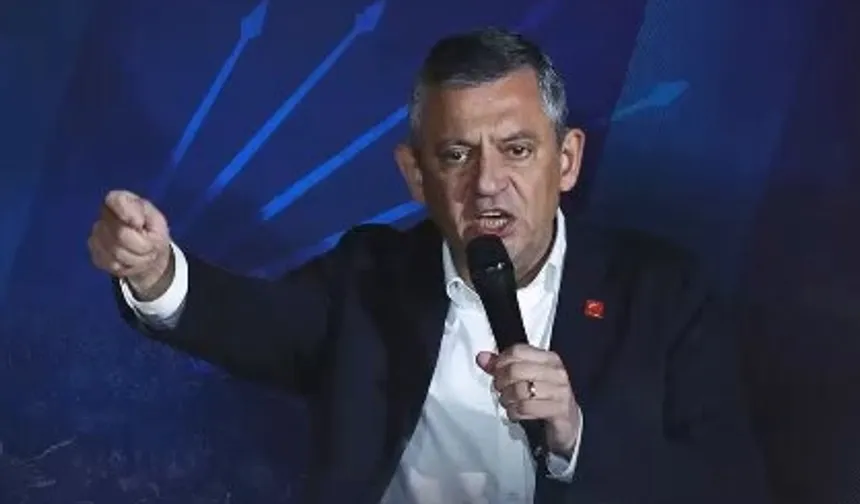 CHP'ye destek ve dayanışma ziyaretleri sürüyor... Özgür Özel: Asla teslim olmayacağız