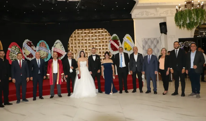 Avcı Ailesinin en mutlu günü: Hakan Avcı kızını evlendirdi