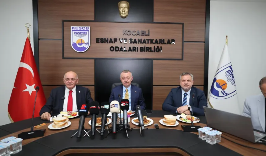 Kocaeli esnafı, Başkan Büyükakın'ı ağırladı