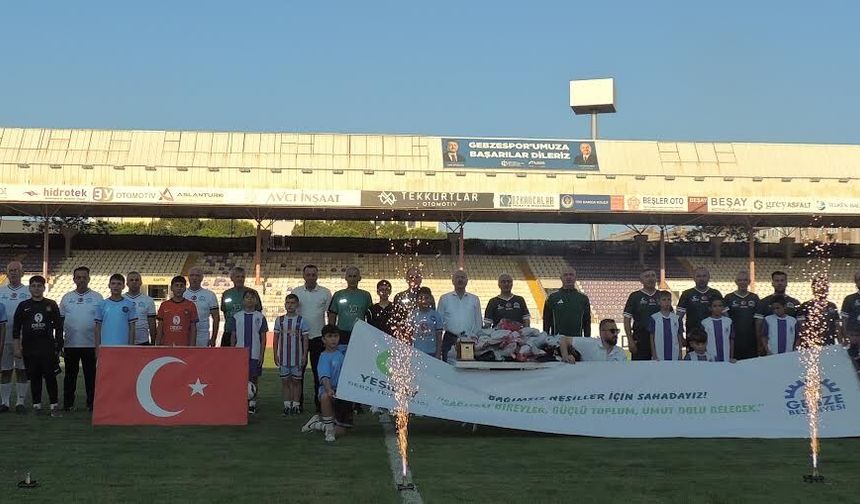 Gebze, YEŞİLAY futbol turnuvasında buluştu