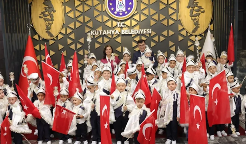 48 çocuk için geleneksel sünnet şöleni
