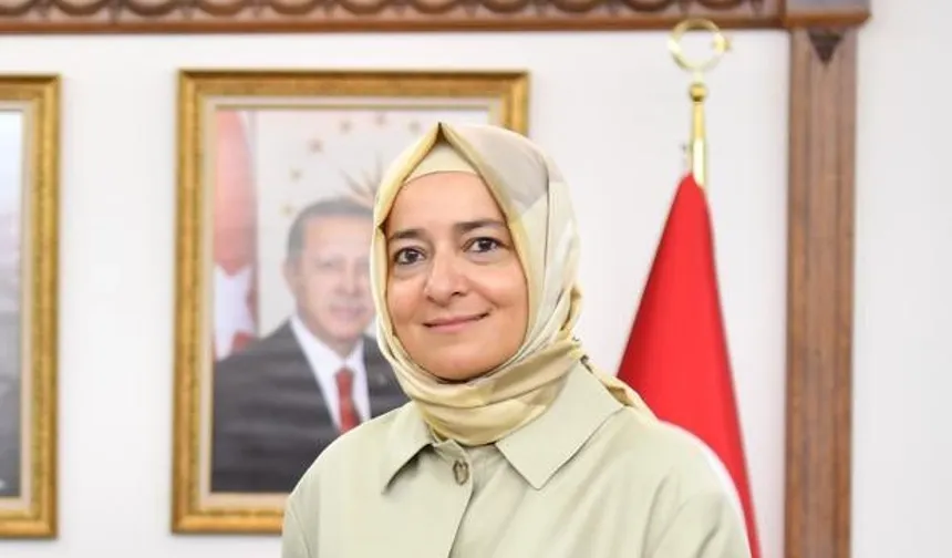 Fon iddialarına adı karışmıştı... Betül Sayan Kaya görevlerinden affını istedi