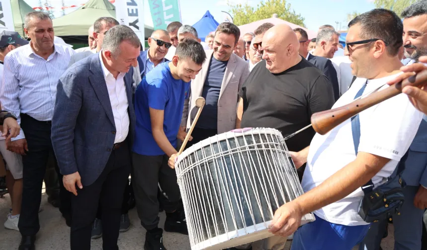 Başkan Büyükakın, Karadenizlilerin coşkusuna ortak oldu