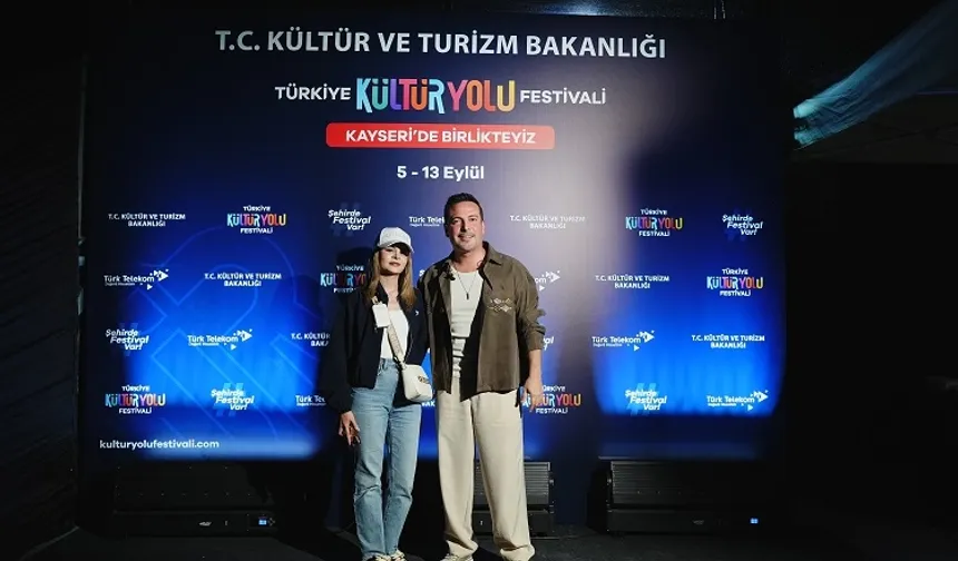 Oğuzhan Koç hayranlarıyla buluştu
