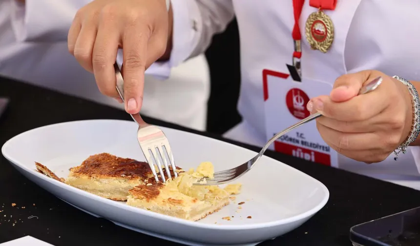 Keçiören'de 3. Geleneksel Serhat İlleri Yöresel Yemek Yarışması'na yoğun ilgi
