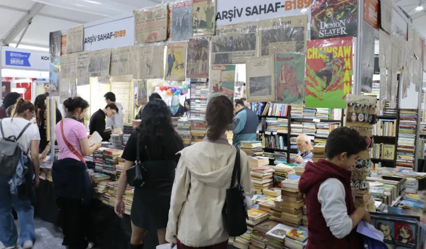 Kocaeli Kitap Fuarı'nda sahaflara büyük ilgi