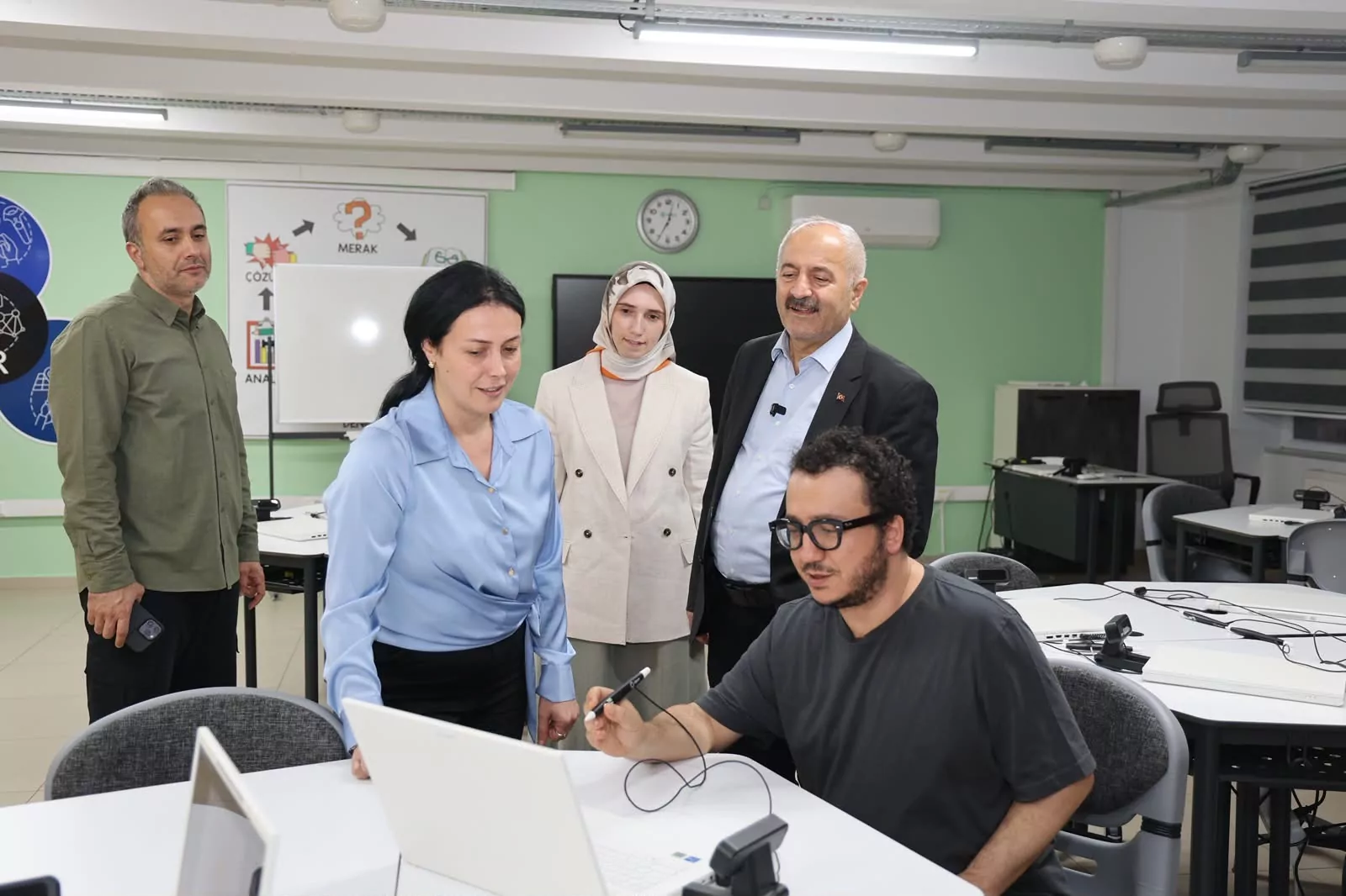 Gebze'de Oytun Erbaş'la bilim ve gençlik buluşması