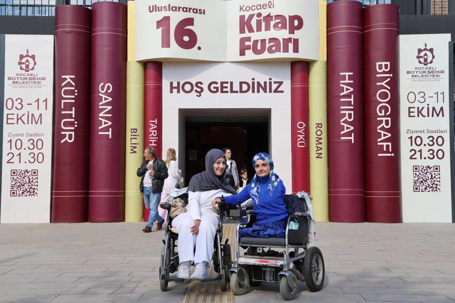 Kocaeli'de 'Engelsiz Taksi' ile Kitap Fuarı'na kolay ulaşım